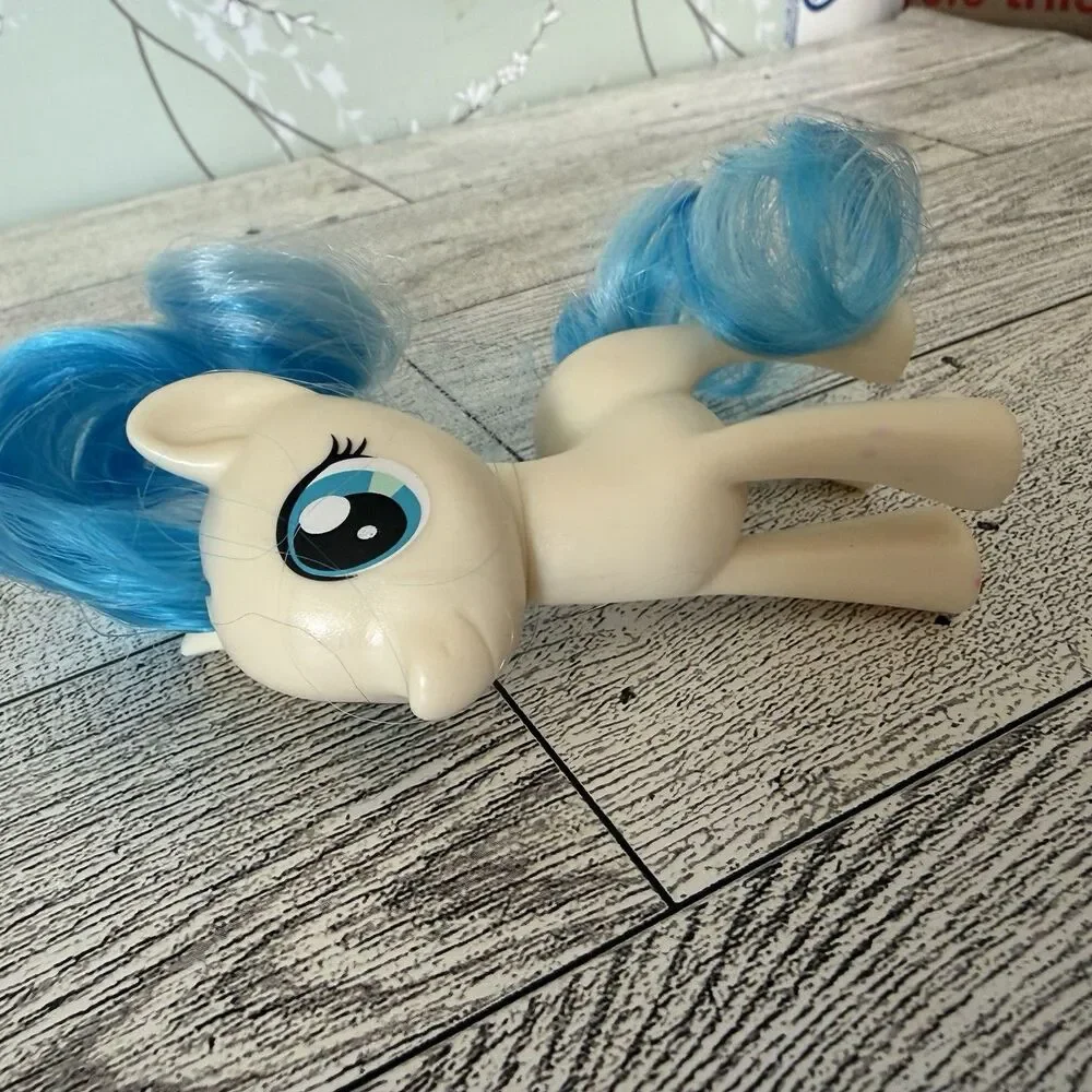 My Little Pony MLP G4 Friendship Festival Party Miss Coco Pommel 3